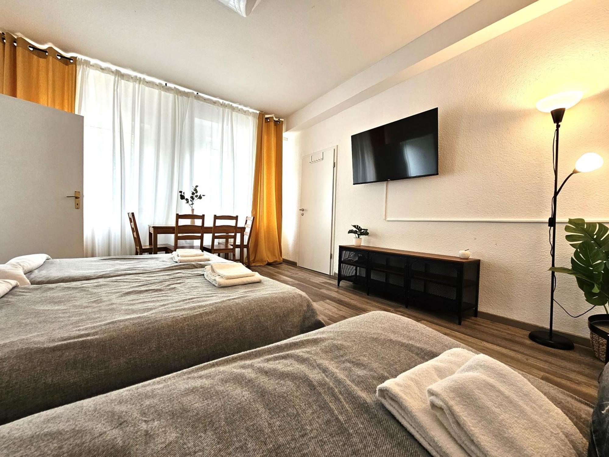 Spacious House Düsseldorf Extérieur photo